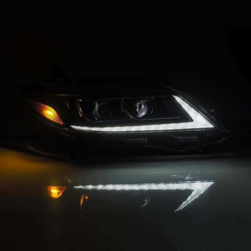 AlphaRex — AlphaRex 11-21 Toyota Sienna PRO-Series Proj Headlights Plank Style Black w/Seq Signal/DRL
Projector Headlights - view 6