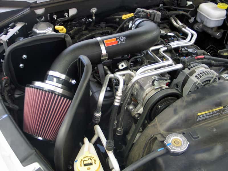 K&N Engineering — K&N 05-06 Dodge Dakota V8-4.7L Performance Intake Kit
Performance Air Inta
Air Intake System - view 4