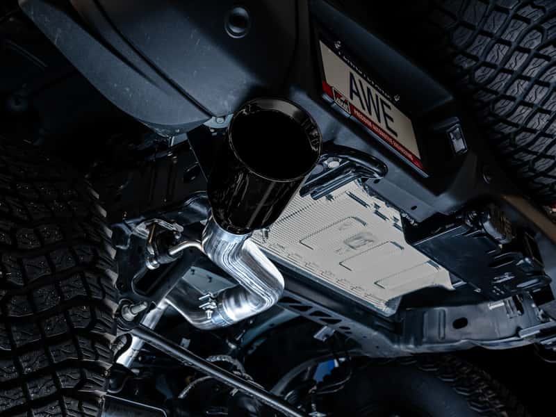 AWE Tuning — AWE Tuning 2021+ Ford Bronco 0FG Single Rear Exit Exhaust w/Diamond Black Tip & Bash Guard
0FG Catback - view 10