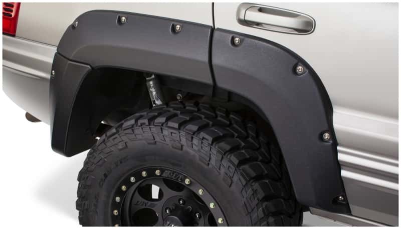 Bushwacker — Bushwacker 99-04 Jeep Grand Cherokee Cutout Style Flares 2pc - Black
FF Jeep Cutout 2Pc - view 4