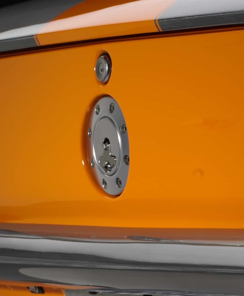 Ridetech — Ridetech 67-68 Camaro Locking Gas Cap (Clear Anodized)
Gas Cap Silver 67-69 - view 3