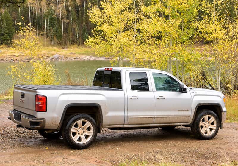 BAK — BAK 19-20 Chevy Silverado 5ft 8in Bed (New Body Style) BAKFlip F1 - view 31