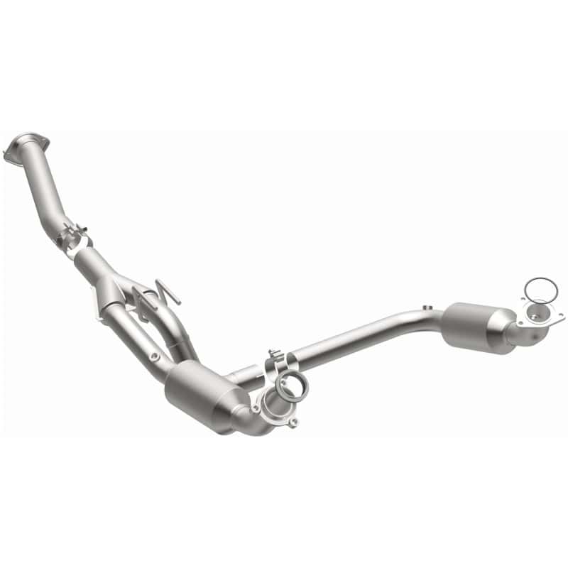 Magnaflow — Magnaflow 04-05 Chevrolet Express 1500 5.3L Direct Fit Converter
California - view 30