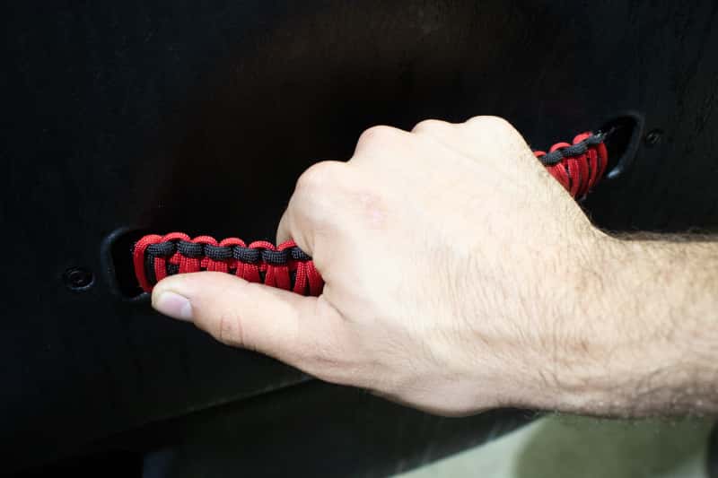 Fishbone Offroad — Fishbone Offroad 97-06 Jeep Wrangler Paracord Door Handles - Black/Red - view 8