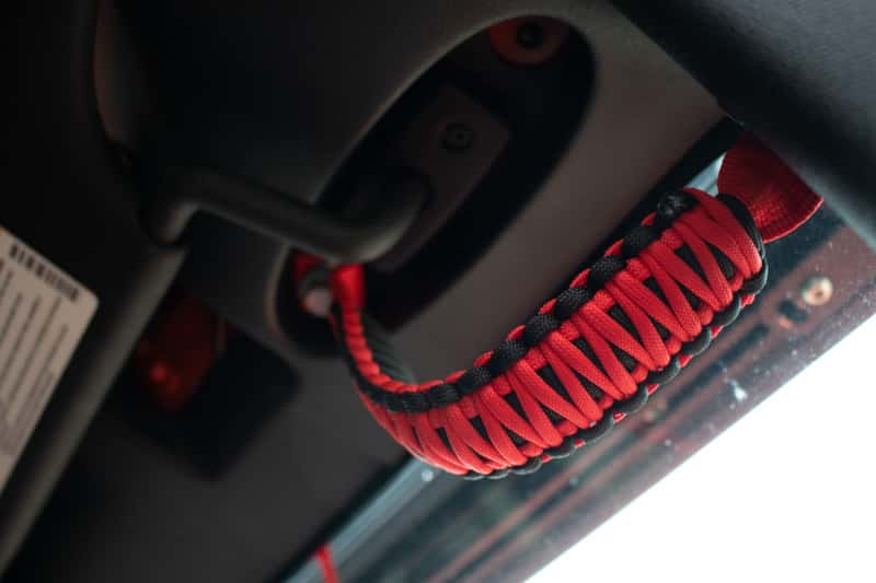 Fishbone Offroad — Fishbone Offroad 07-18 Wrangler JK A Pillar Sound Bar Red Paracord Grab Handles - view 5