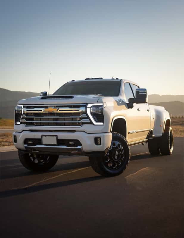 Cognito — Cognito 20-24 Chevy/GMC Silv/Sierra 2500/3500 HD 2WD/4WD 3in Elite Leveling Kit w/ King 2.5 RR
Suspension Lift Kit - view 2