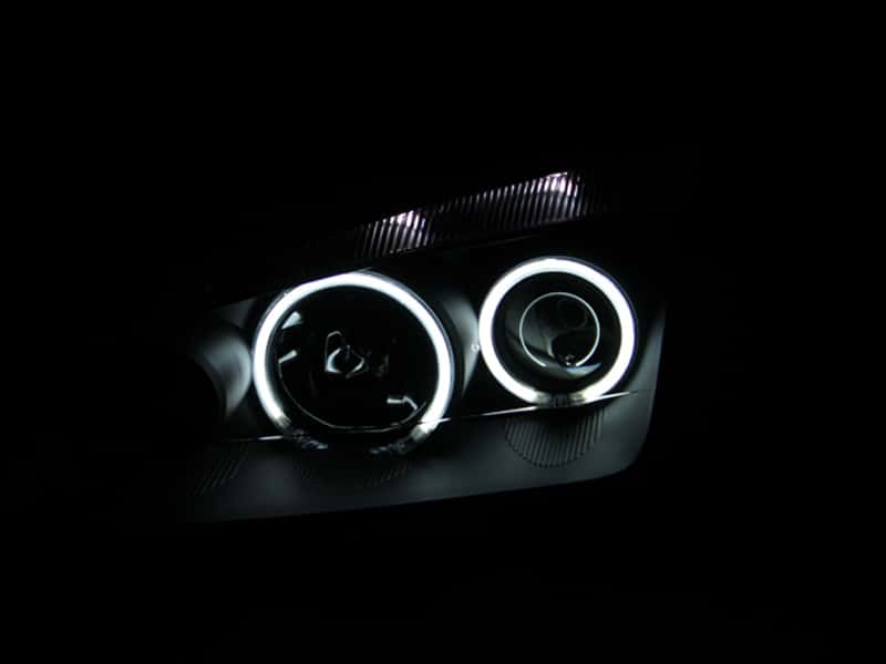 ANZO — ANZO 2005-2007 Ford Focus Projector Headlights w/ Halo Black
Head Light Set
HdLtSet - view 4