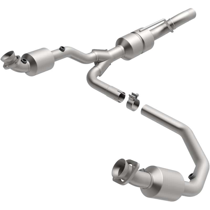 Magnaflow — MagnaFlow Conv DF Dodge 01-02 Ram 1500/2500/3500 Van 5.9L
California - view 2