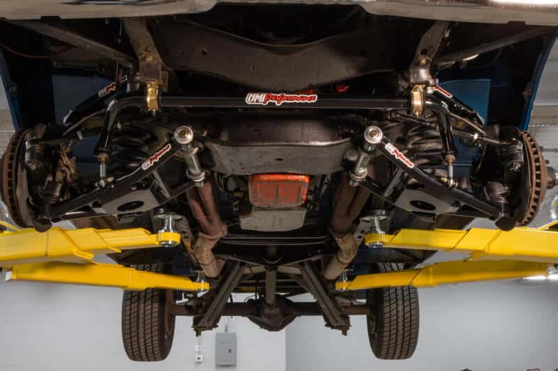 UMI Performance — UMI Performance 73-87 GM C10 Front Sway Bar 1-3/8in tubular
Front Swaybar - view 4