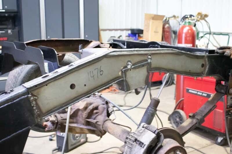 RustBuster — Rustbuster Over Axle Frame Section Right Side - view 5