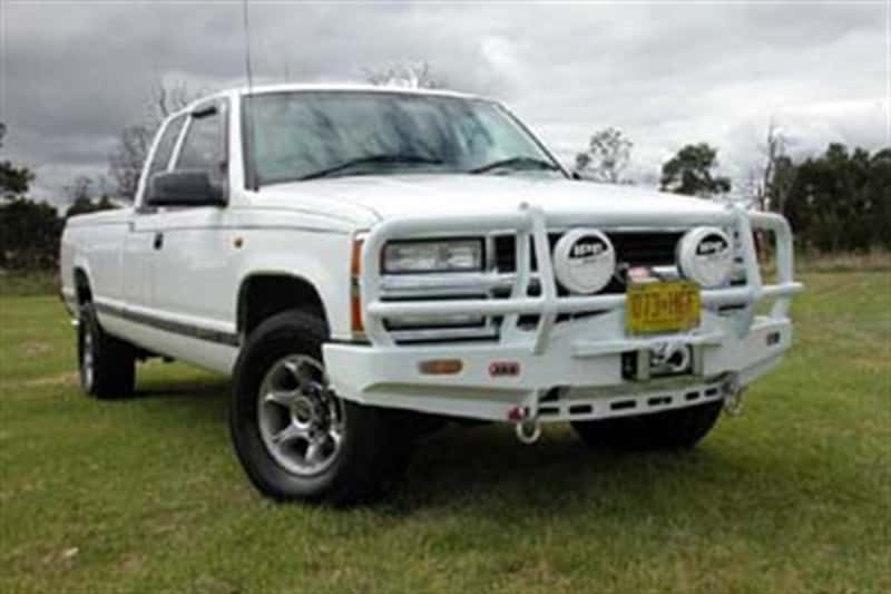 ARB — ARB Combar Slvrado88-98 12-16.5
Combination Bumper - view 2