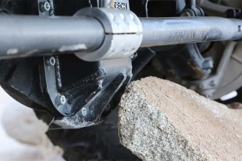 Fabtech — Fabtech Diff Cover Rear M210 Axle - view 6