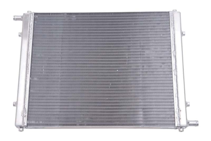 Edelbrock — Edelbrock Heat Exchanger Single Pass Single Row 31 000 Btu/Hr 22In W X 16 5In H X 1 5In D Black
SUPERCHARGER COMPONE - view 2