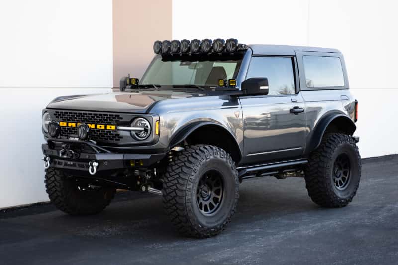 DV8 Offroad — DV8 Offroad 21-23 Ford Bronco FS-15 Series 2-Door Rock Sliders - view 5