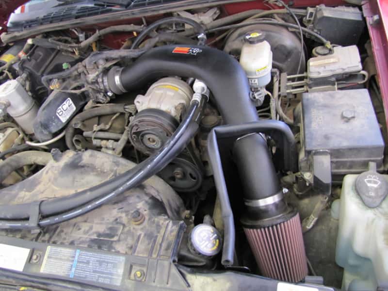 K&N Engineering — K&N 98-03 Chevy S-10 L4-2.2L Performance Intake Kit
Performance Air Inta
Air Intake System - view 4