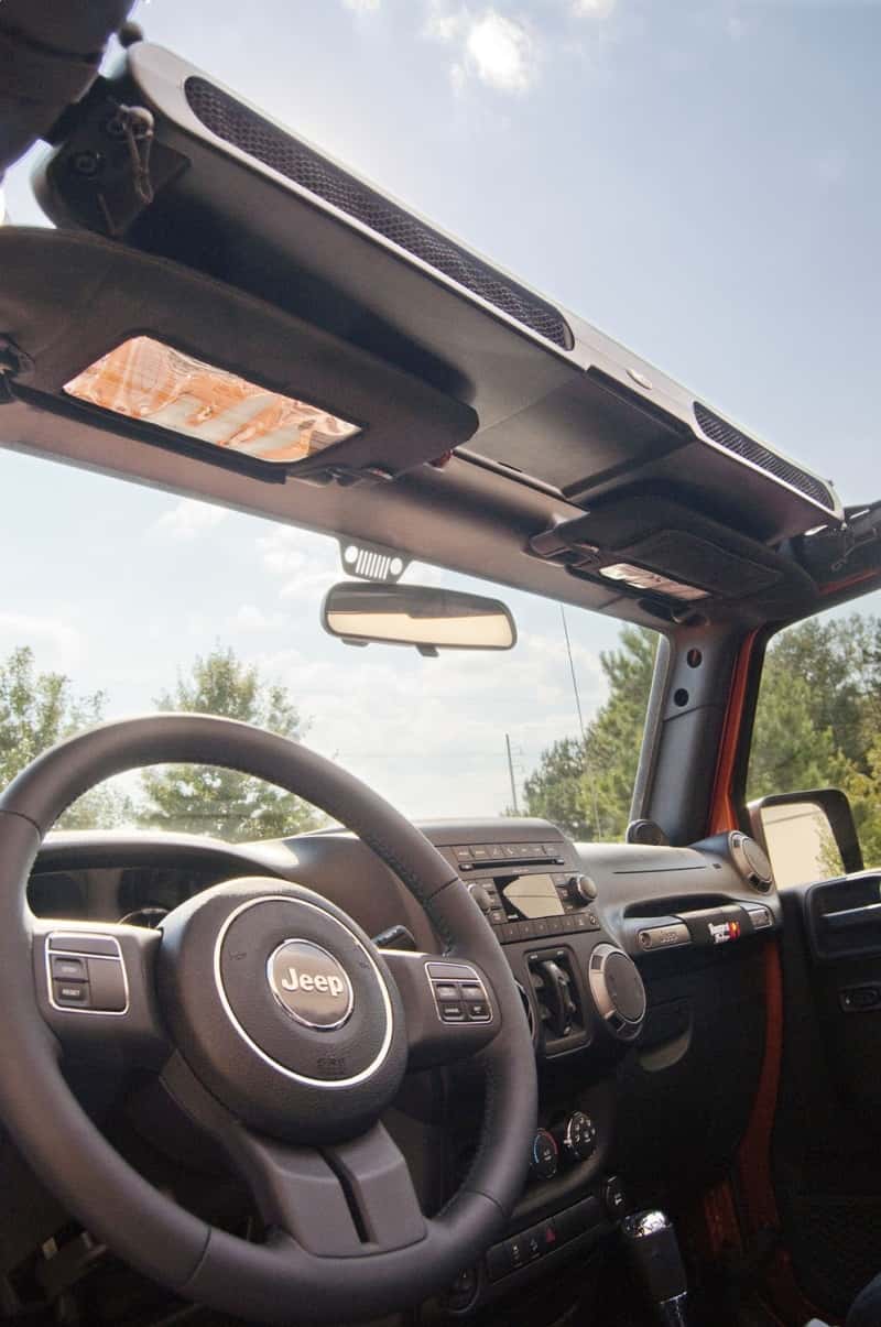 Rugged Ridge — Rugged Ridge Overhead Storage Console 87-18 Jeep Wrangler
Overhead Console
OFFROAD_INTERIOR - view 3