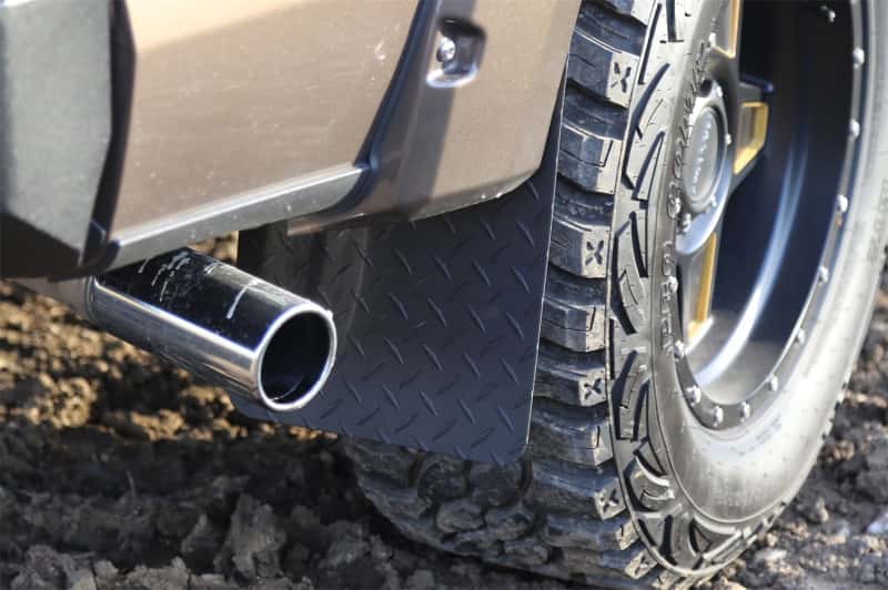 Dee Zee — Dee Zee Universal Flaps Brite-Tread Universal 11x19 Notched (Txt Blk) - view 6
