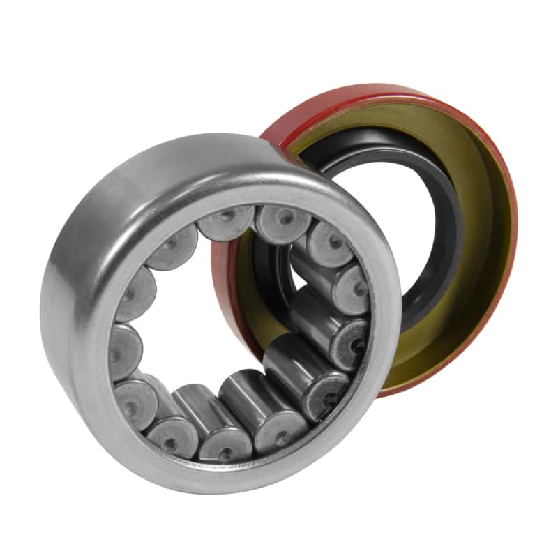 Yukon Gear & Axle — Yukon Gear R1561TV Axle Bearing and Seal Kit / For Ford and Dodge / 2.985in OD / 1.700in ID
Axle bearing & seal 
Axle bearing/seal - view 3