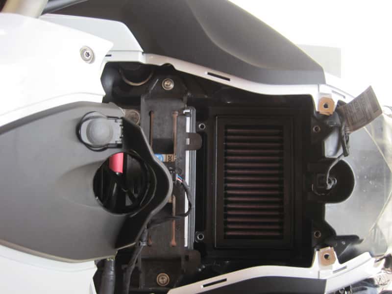 K&N Engineering — K&N 06-10 BMW F800S/ST Air Filter
Air Filter - view 6