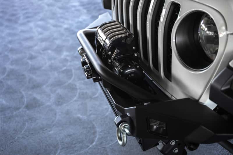 DV8 Offroad — DV8 Offroad 18-23 Jeep Wrangler JL / 20-23 Jeep Gladiator JT FS-7 Mid-Width Winch Front Bumper
Jeep FS-7 Front - view 19