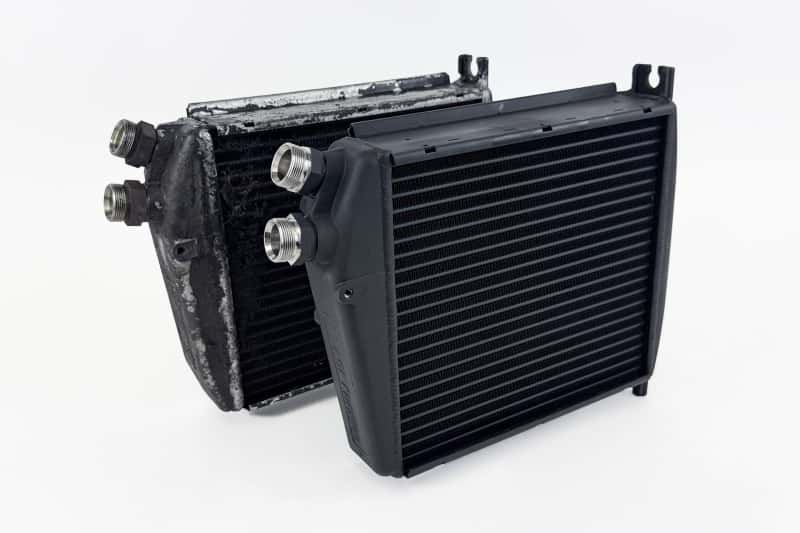 CSF — CSF Porsche 964/993 OEM+ Performance Fender Oil Cooler
CSF Oil Cooler - view 3