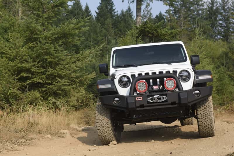 ARB — ARB Combar/T Jl 18On 8-10 Oe Fog
Combination Bumper - view 3