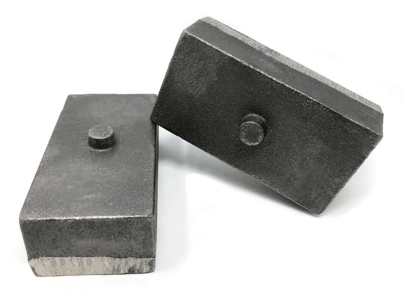 Tuff Country — Tuff Country 03-23 Dodge Ram 3500 4wd / 03-13 Ram 2500 2in Cast Iron Lift Blocks Pair
Block Kit-2in. - view 2