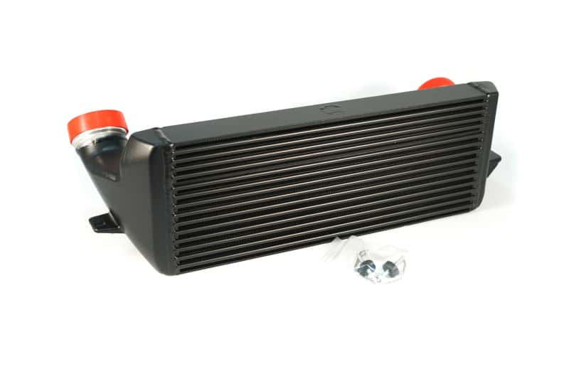 CSF — CSF 04-13 BMW 335i/xi (E90/E91/E92/E93) High Performance Stepped Core Bar/Plate Intercooler - Black
CSF Intercooler
8127B
 - view 2