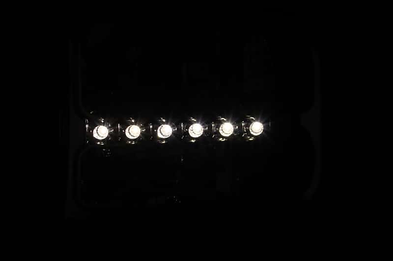 ANZO — ANZO 2000-2004 Ford Excursion Crystal Headlights Chrome w/ LED 1pc
Head Light Set
HdLtSet - view 10