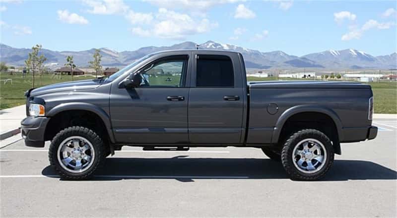 Tuff Country — Tuff Country 94-01 Dodge Ram 1500 4wd 2in Leveling Kit Front (No Shocks)
Leveling Kit - view 3