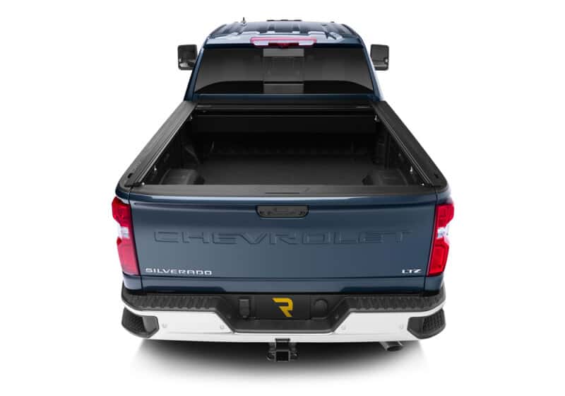 Retrax — Retrax 2020 Chevrolet / GMC HD 6ft 9in Bed 2500/3500 RetraxONE MX - view 4