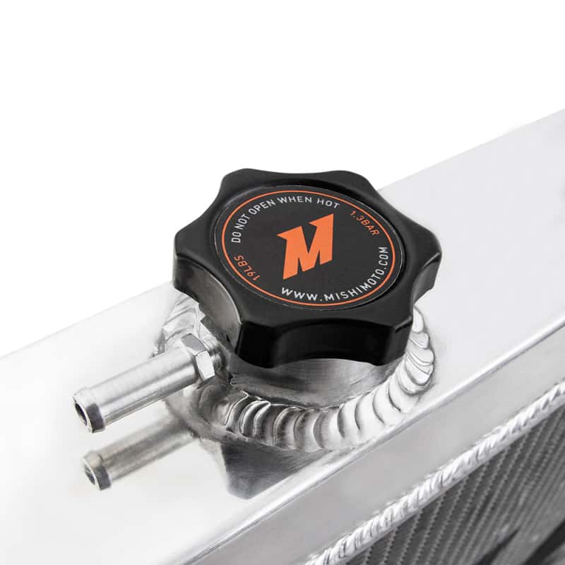 Mishimoto — Mishimoto 98-07 Toyota Land Cruiser J100 (2UZ-FE) Aluminum Radiator
Aluminum Radiator - view 6