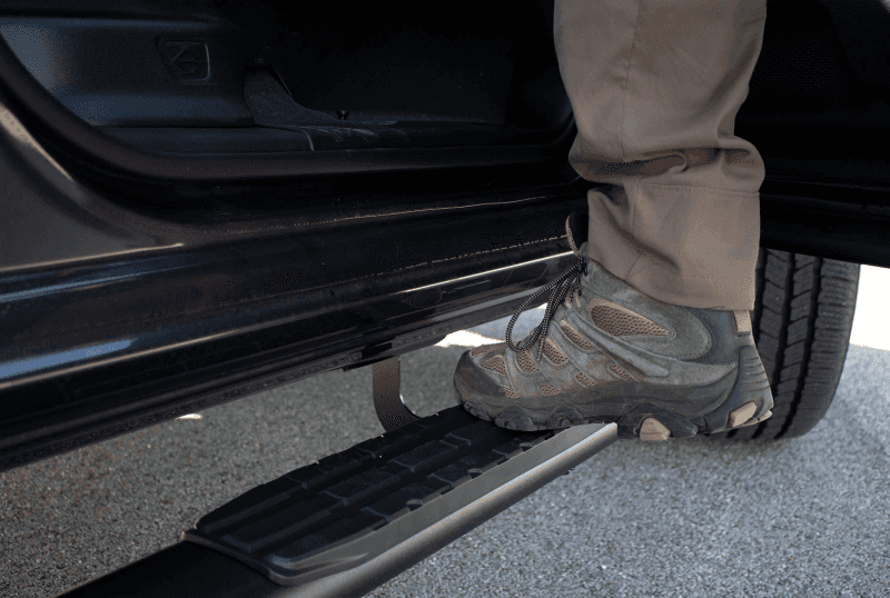 Fishbone Offroad — Fishbone Offroad 2019+ Chevrolet Silverado 1500 Double Cab Oval Side Steps - Black Textured - view 4