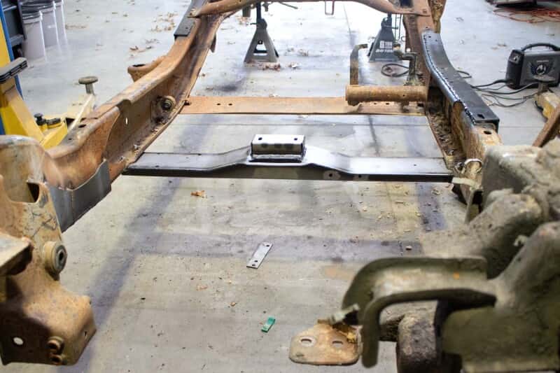 RustBuster — Rust Buster 01-10 GM Pickup Front Cab Mount - view 8