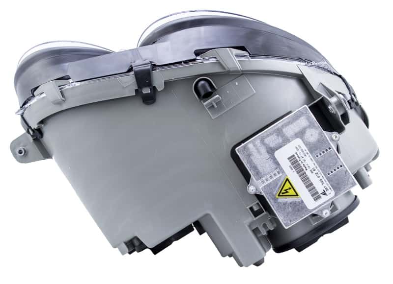 Hella — Hella 2006-2009 Mercedes-Benz CLK350 Halogen Headlight Assembly - view 13
