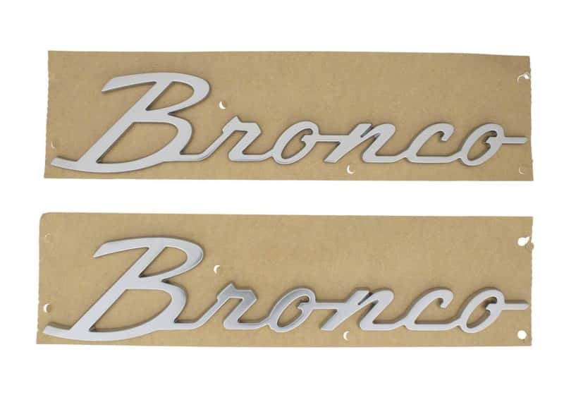 Ford Racing — Ford Racing 21-23 Bronco Script Fender Badge - Silver
Emblem - view 2