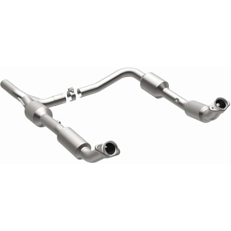 Magnaflow — MagnaFlow Conv Direct Fit 2008+ Ford E-150 4.6L
California - view 3