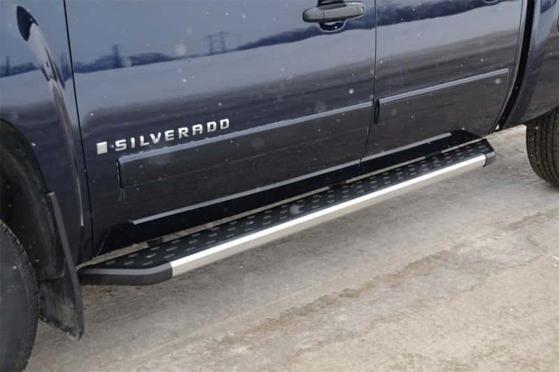 Dee Zee — Dee Zee 99-23 Chevrolet/GMC/Dodge/Ford Full Size Running Board CrewCab Truck Board (Chrome Trim) - view 4