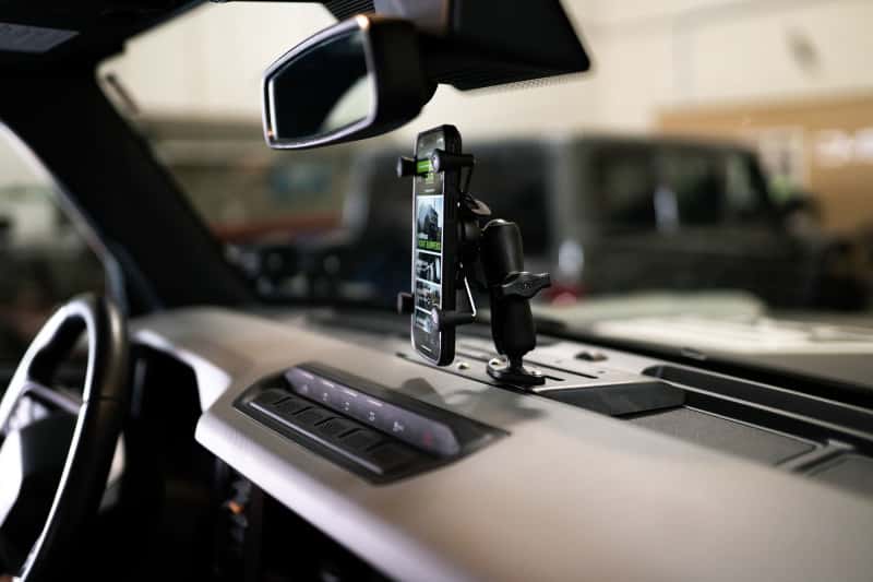 DV8 Offroad — DV8 Offroad 21-23 Ford Bronco Digital Device Dash Mount - view 6