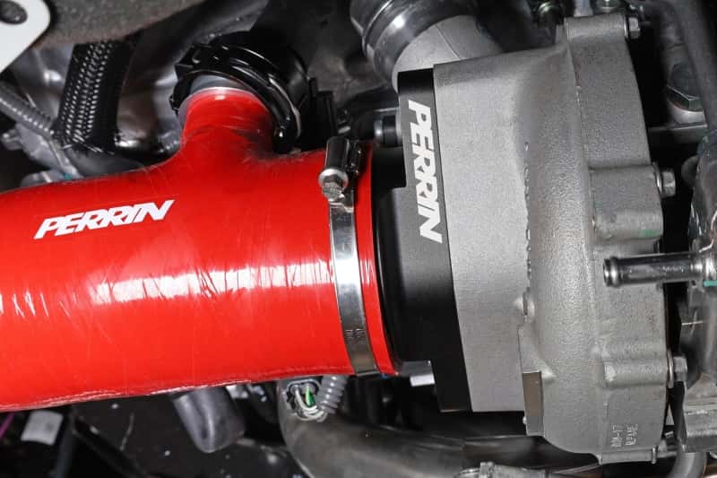 Perrin Performance — PERRIN 22-24 Subaru WRX / 20-25 LGT & OBXT Turbo Inlet Hose w/Turbo Adapter Flange (Short) - Red - view 9