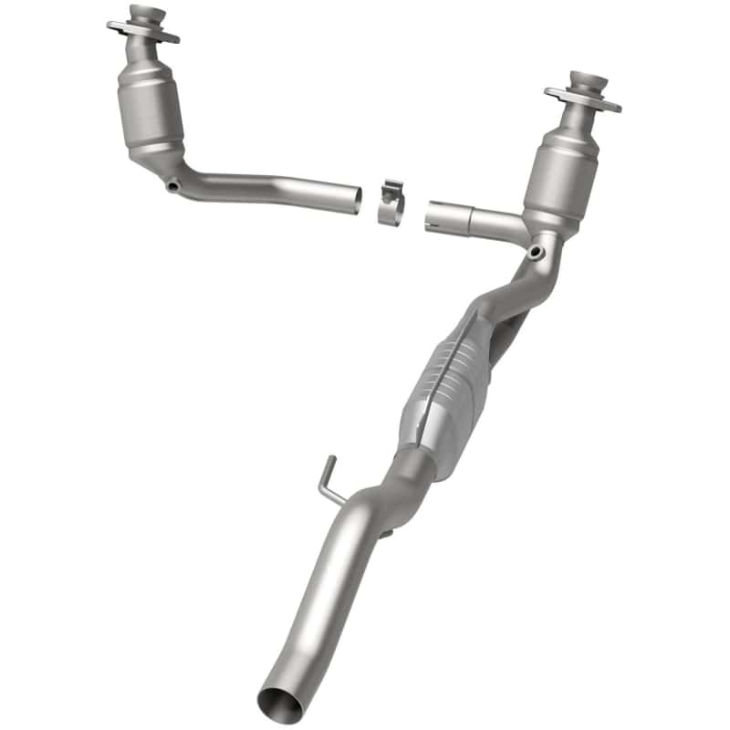 Magnaflow — Magnaflow Conv DF 00-03 Dakota 4.7L
California - view 4