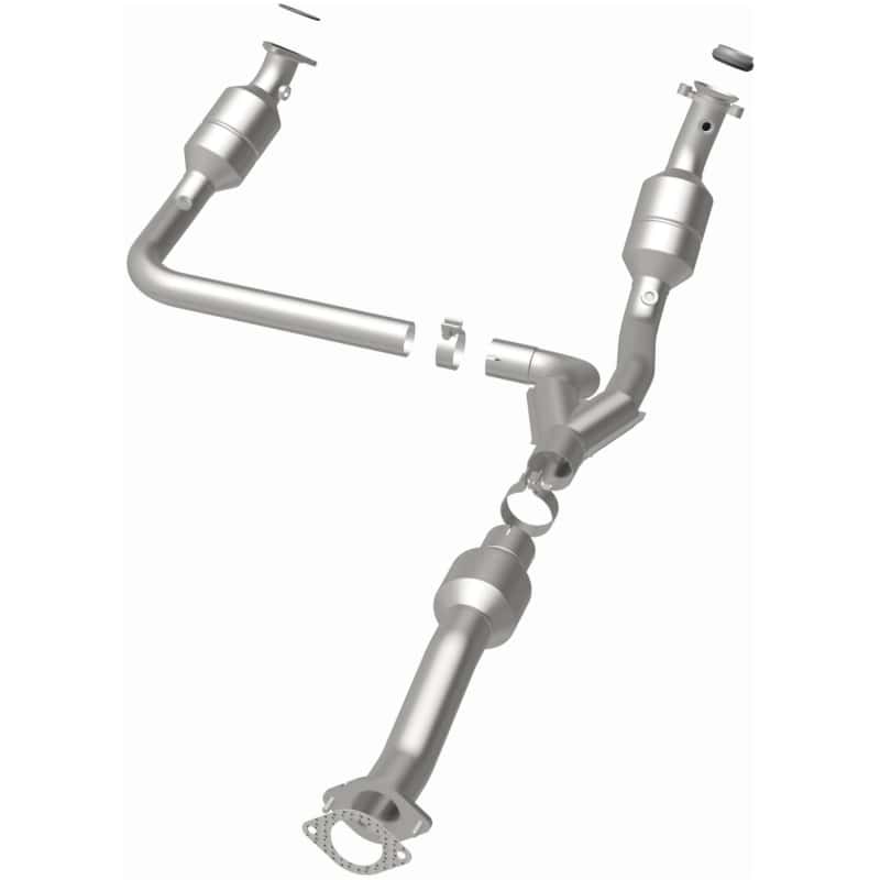 Magnaflow — MagnaFlow Conv Direct Fit 2011-2014 Express 1500 4.3L Underbody
OEM Grade
OEM - view 4