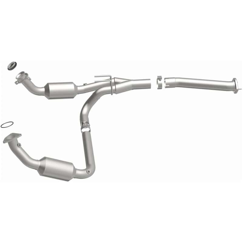 Magnaflow — Magnaflow 04-05 Chevrolet Express 1500 5.3L Direct Fit Converter
California - view 32