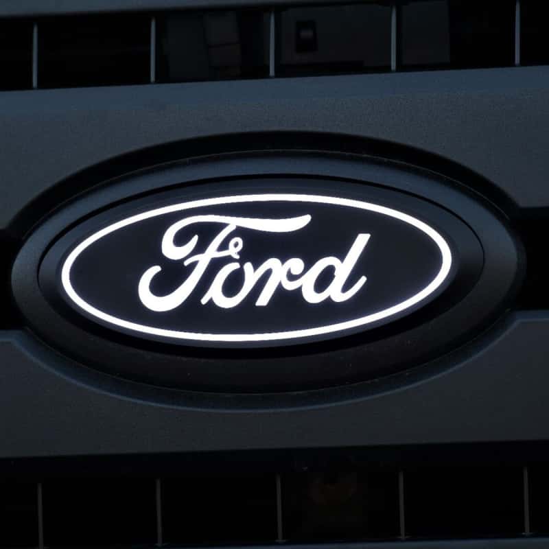 Putco — Putco 15-17 Ford F-150 Front Luminix Ford LED Emblem - Fits bar Style Grille
Emblem - view 6