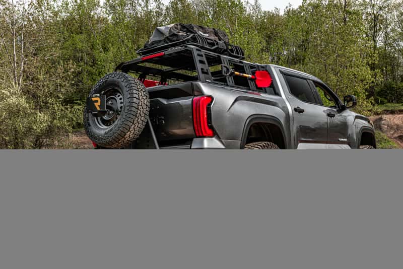 Go Rhino — Go Rhino Swing-A-Way Hitch Mounted Tire Carrier (Lic. Plate Lights Not Included) - Textured Black
2" Hitch TireCarrier - view 9
