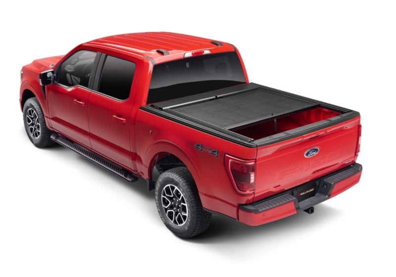 Roll-N-Lock — Roll-N-Lock 19-22 Chevrolet Silverado 1500 (w/o Carbon Pro - 79.4in.) M-Series XT Retractable Cover - view 5