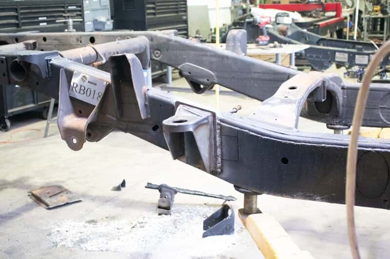 RustBuster — Rustbuster 11-18 Chevy Silverado 2500HD/3500HD Rear Cab Mount - Right - view 8