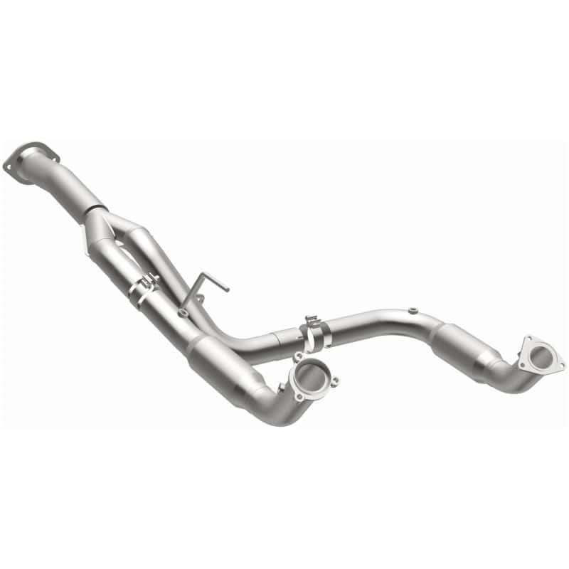 Magnaflow — Magnaflow 11-15 Chevrolet Silverado 2500 HD 6.0L Direct Fit Converter
California - view 30