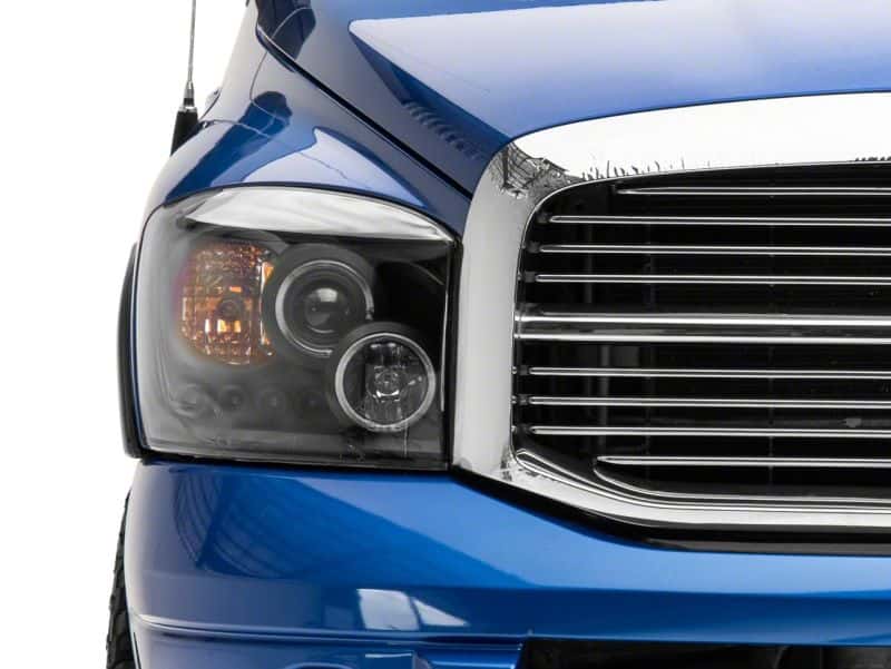 Raxiom — Raxiom 06-08 Dodge RAM 1500 LED Halo Projector Headlights- Blk Housing (Clear Lens)
Headlights - view 4