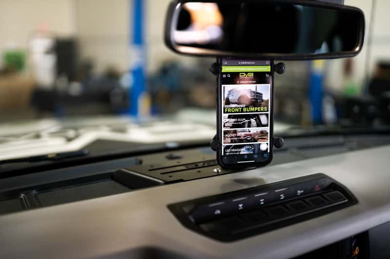 DV8 Offroad — DV8 Offroad 21-23 Ford Bronco Digital Device Dash Mount - view 8